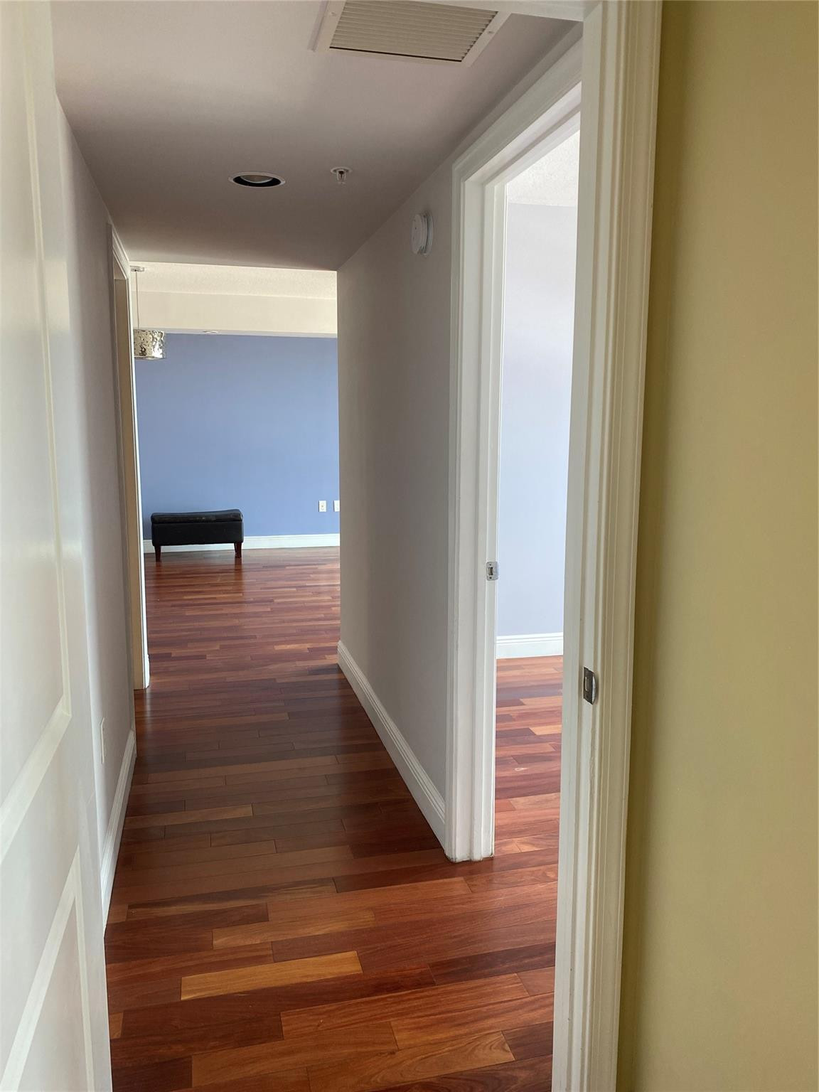 Symphony condo North - Residential