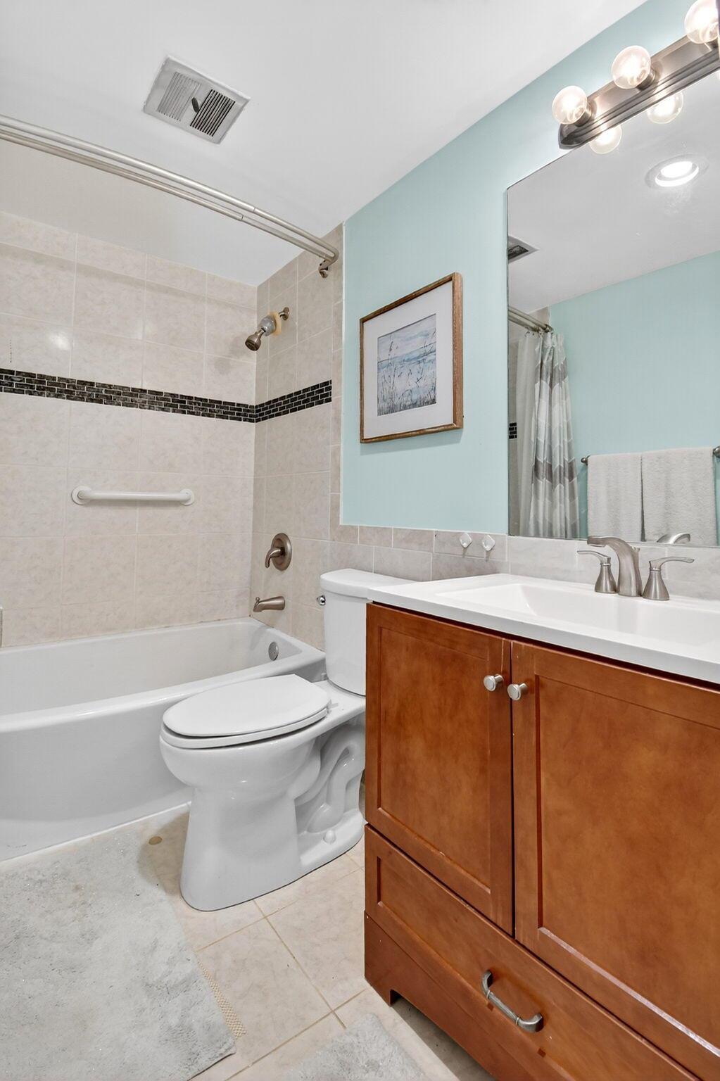 MAYBURY MANSIONS CONDO - Residential