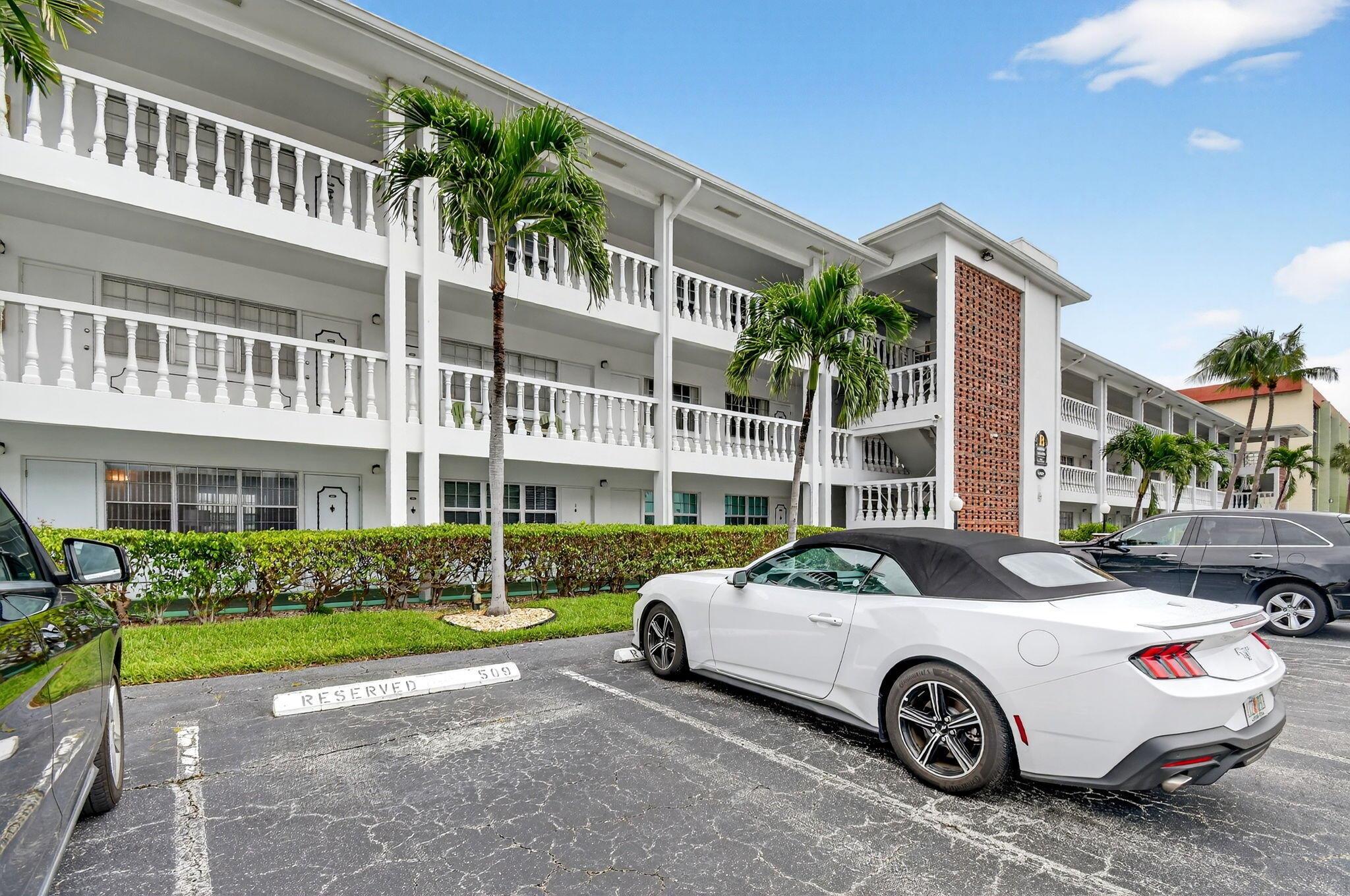 MAYBURY MANSIONS CONDO - Residential