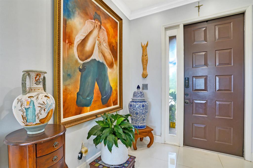 SEMINOLE ESTATES & TOWNHOMES - Residential