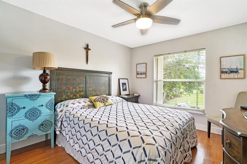 SEMINOLE ESTATES & TOWNHOMES - Residential