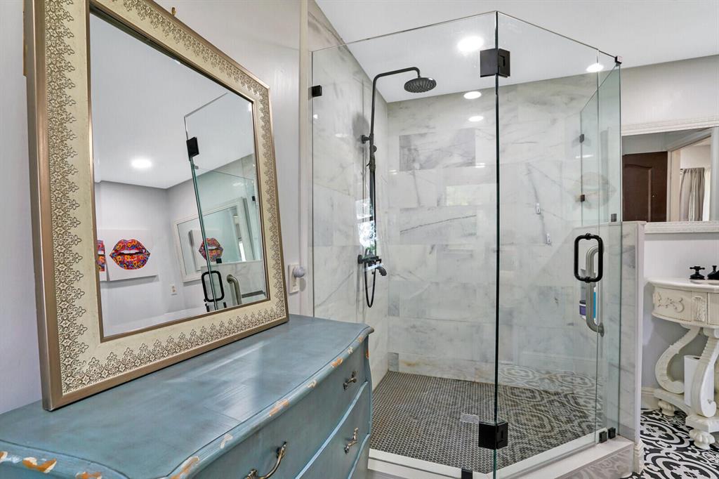 SEMINOLE ESTATES & TOWNHOMES - Residential