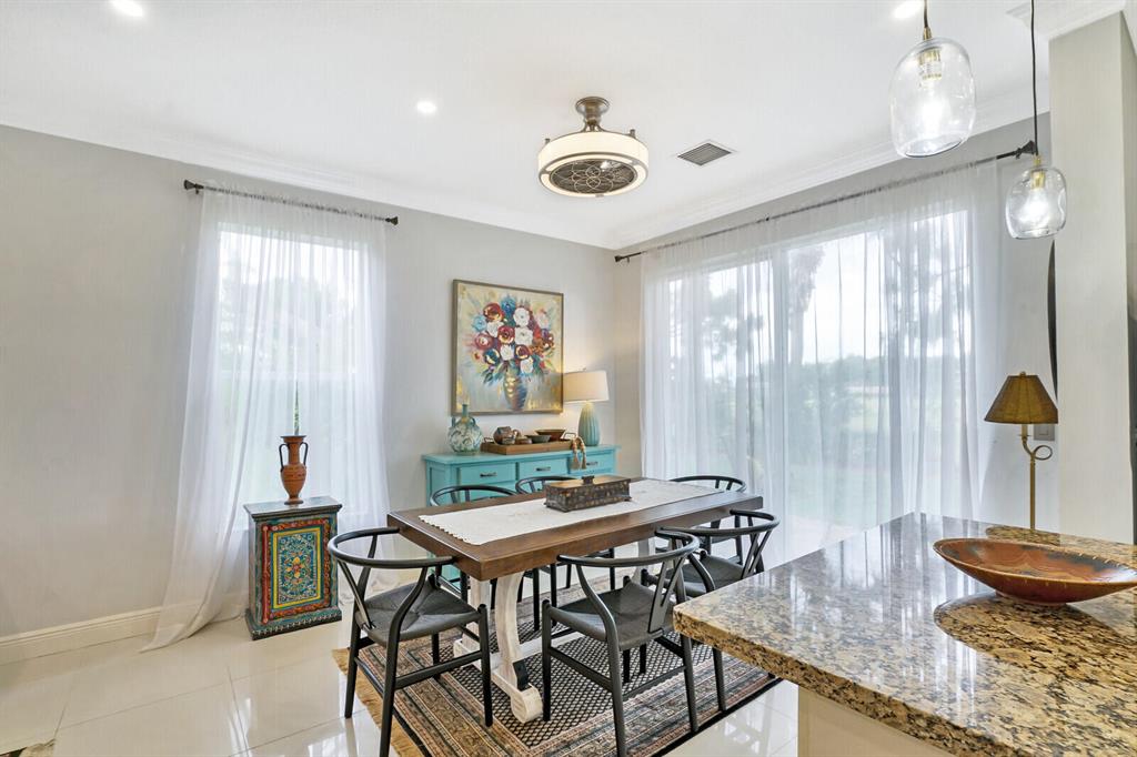 SEMINOLE ESTATES & TOWNHOMES - Residential