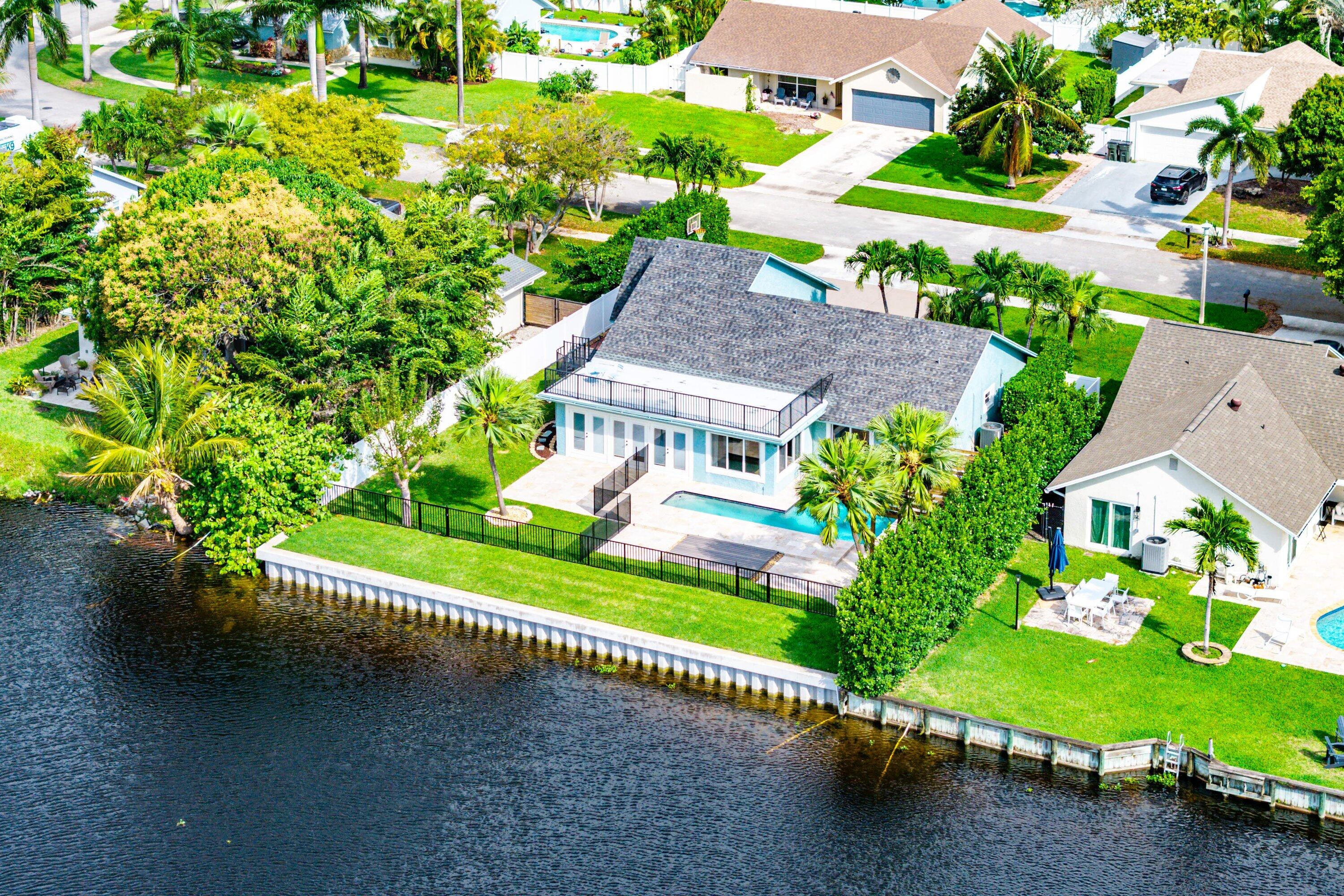 TROPIC PALMS 2 - Residential