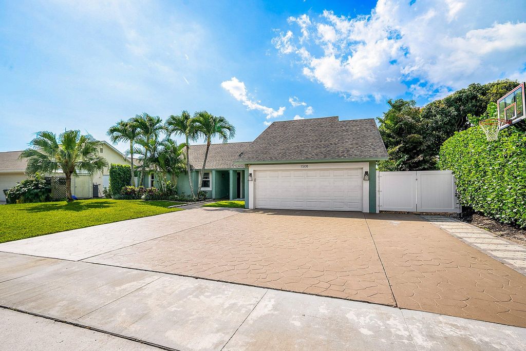 Photo of 1508 Cormorant Road, Delray Beach, FL 33444 (MLS # B26003657)