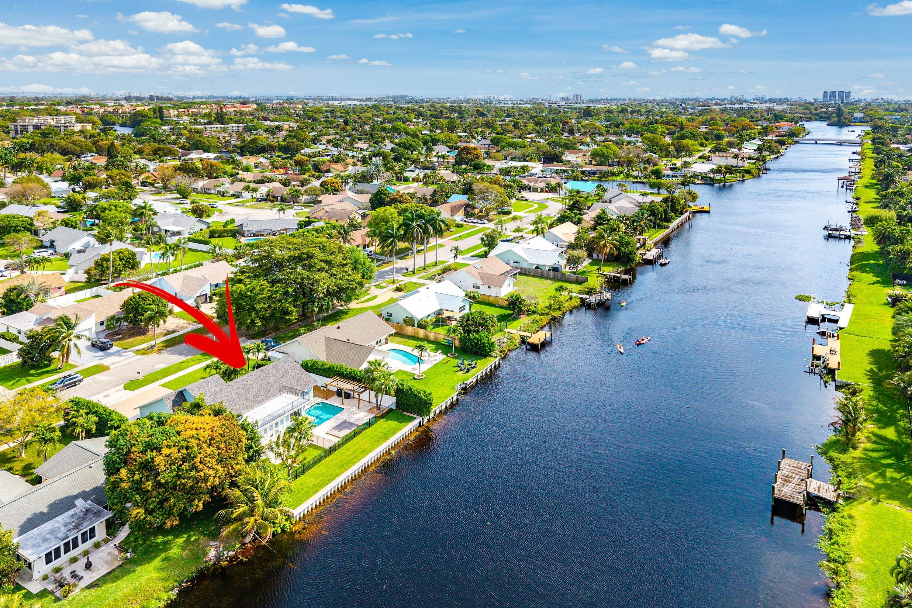 TROPIC PALMS 2 - Residential