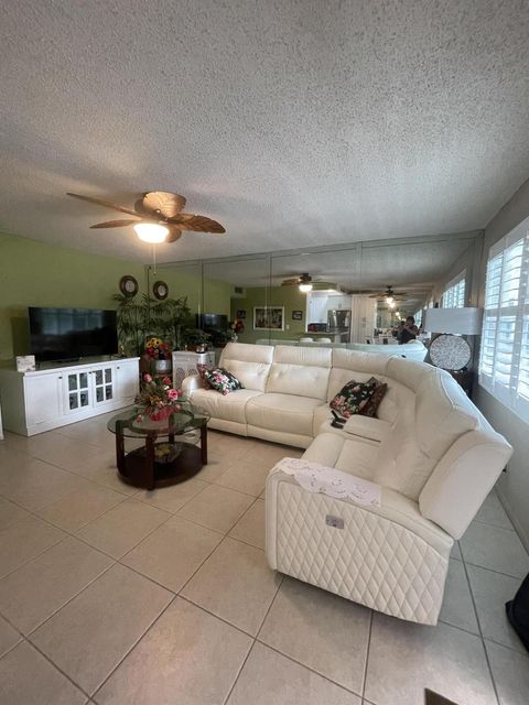 A home in Deerfield Beach