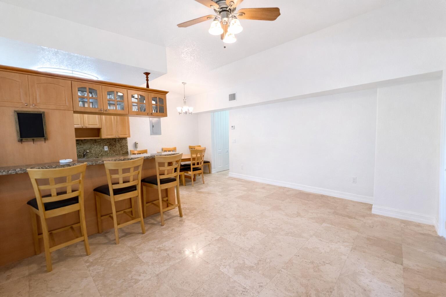 655 Meridian Avenue 24