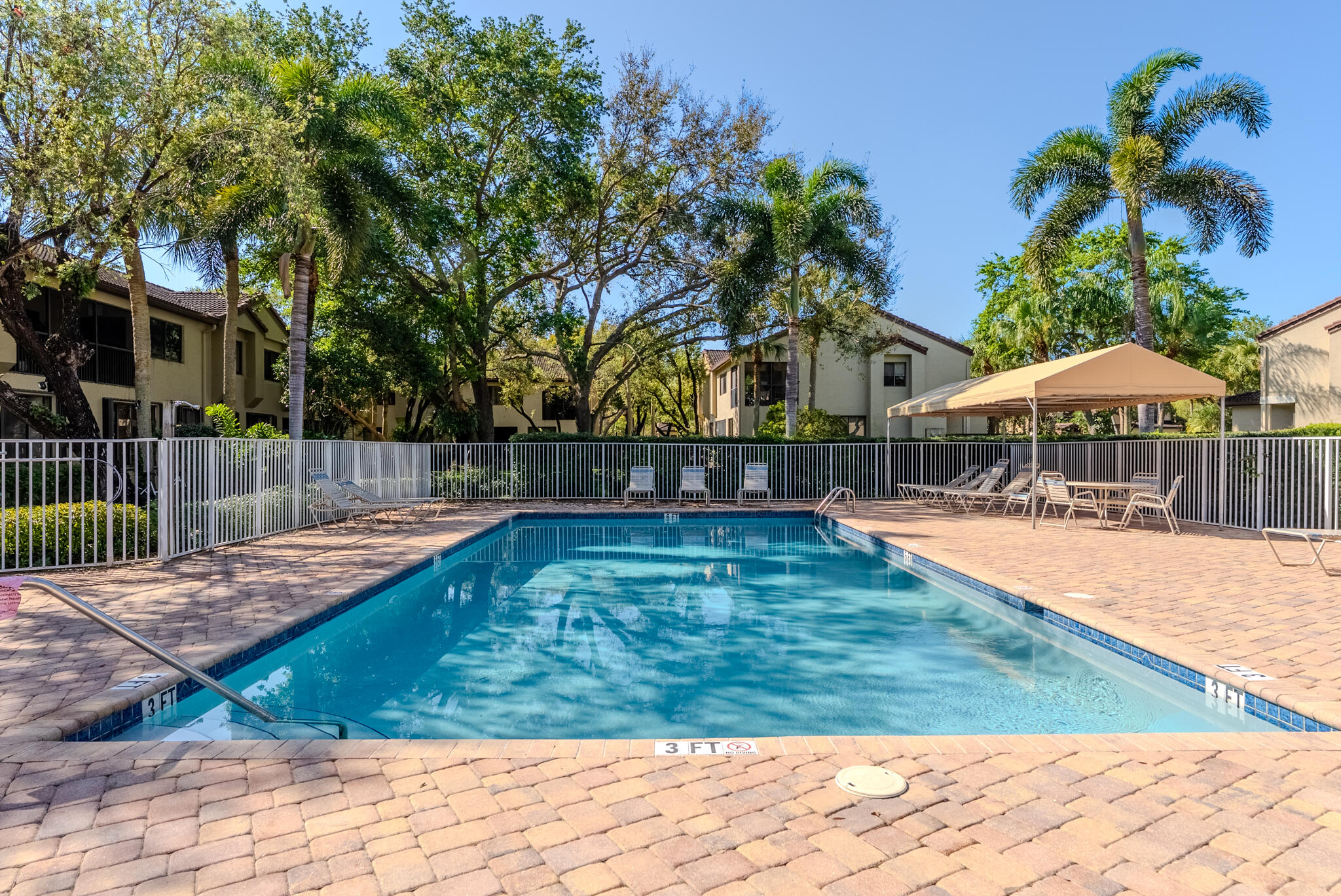 BRIDGEWATER CONDO - Residential Lease