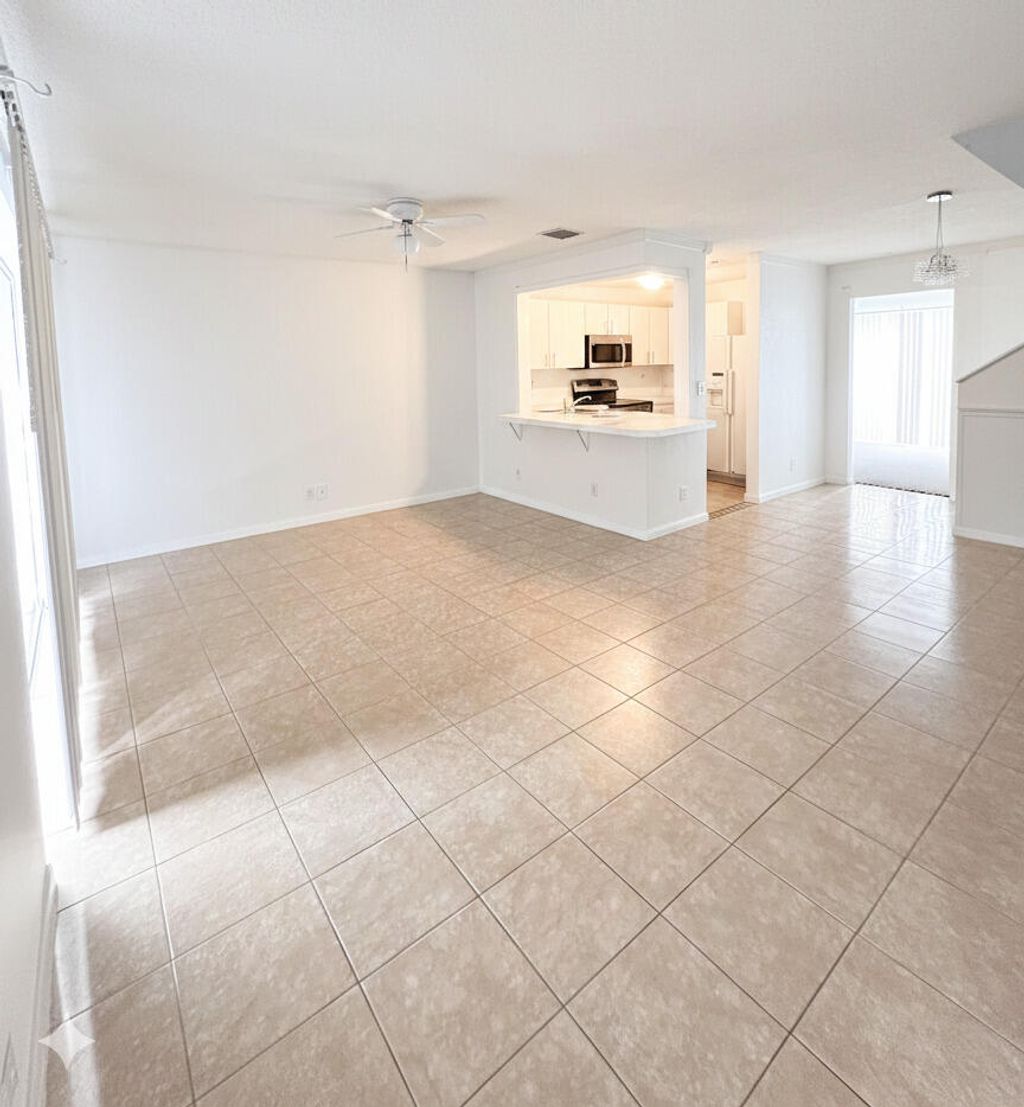 Photo of 130 Cypress Way W, Palm Springs, FL 33406 (MLS # R11167590)