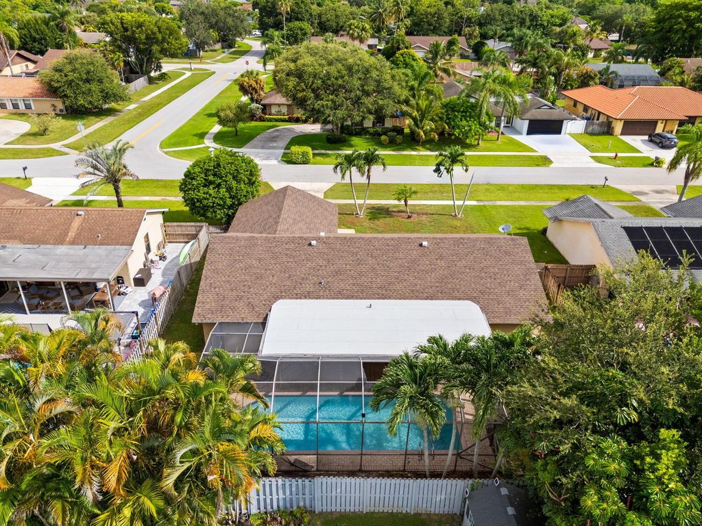 Photo of 12164 Sugar Pine Trail, Wellington, FL 33414 (MLS # R11008922)