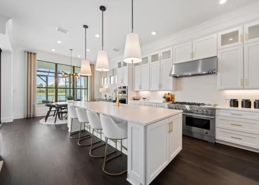 13765 Dalrada Avenue Brixton 10