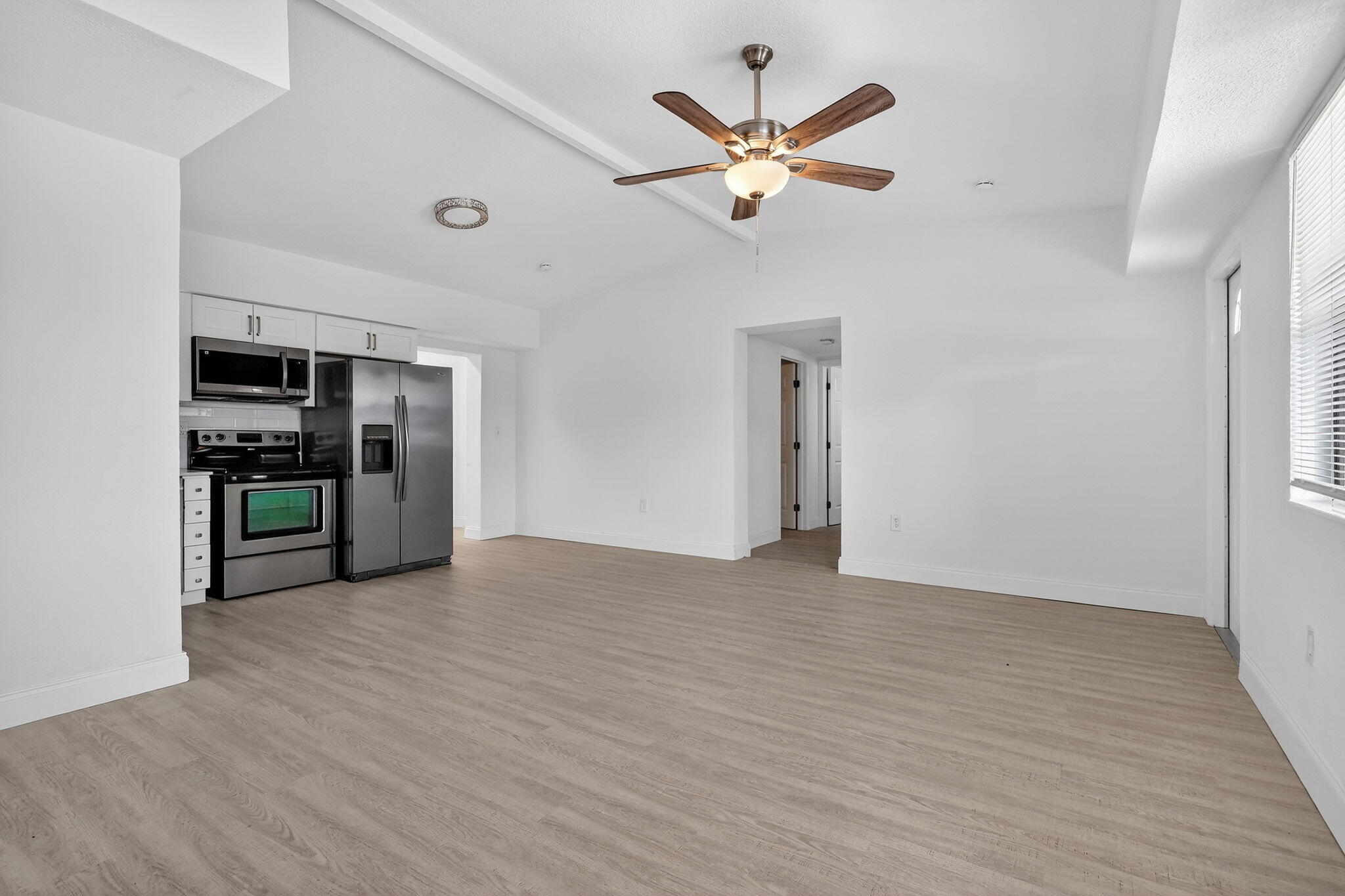 LAKE FOREST SEC ONE - Residential