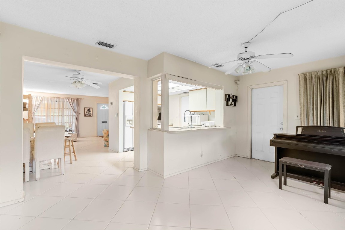 Mainlands Of Tamarac Lake - Residential