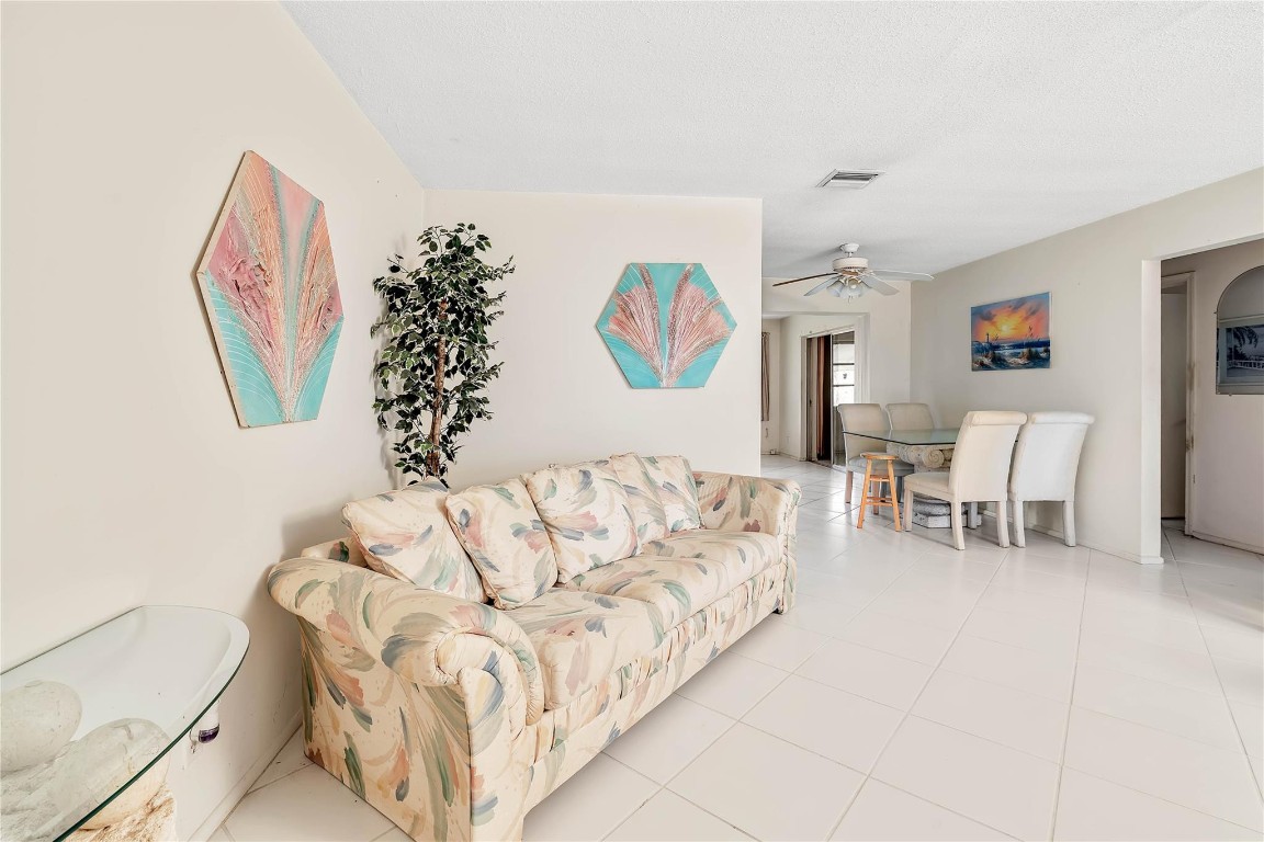 Mainlands Of Tamarac Lake - Residential