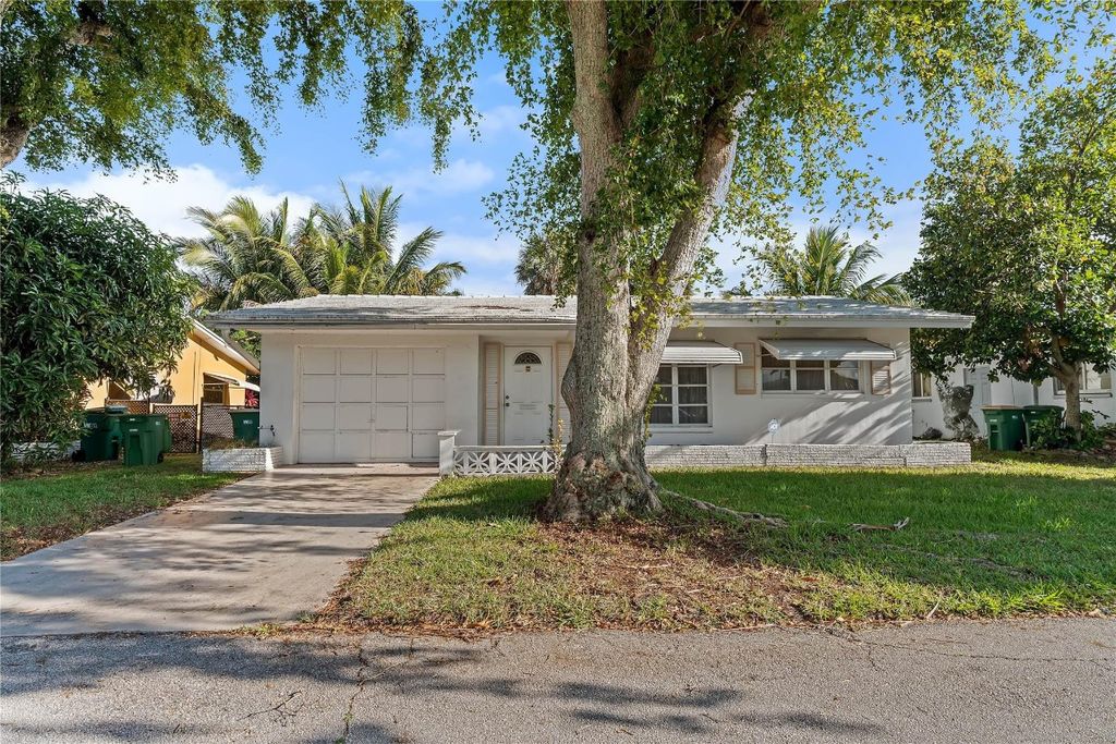 Photo of 5702 NW 47th Lane, Tamarac, FL 33319 (MLS # F10545985)