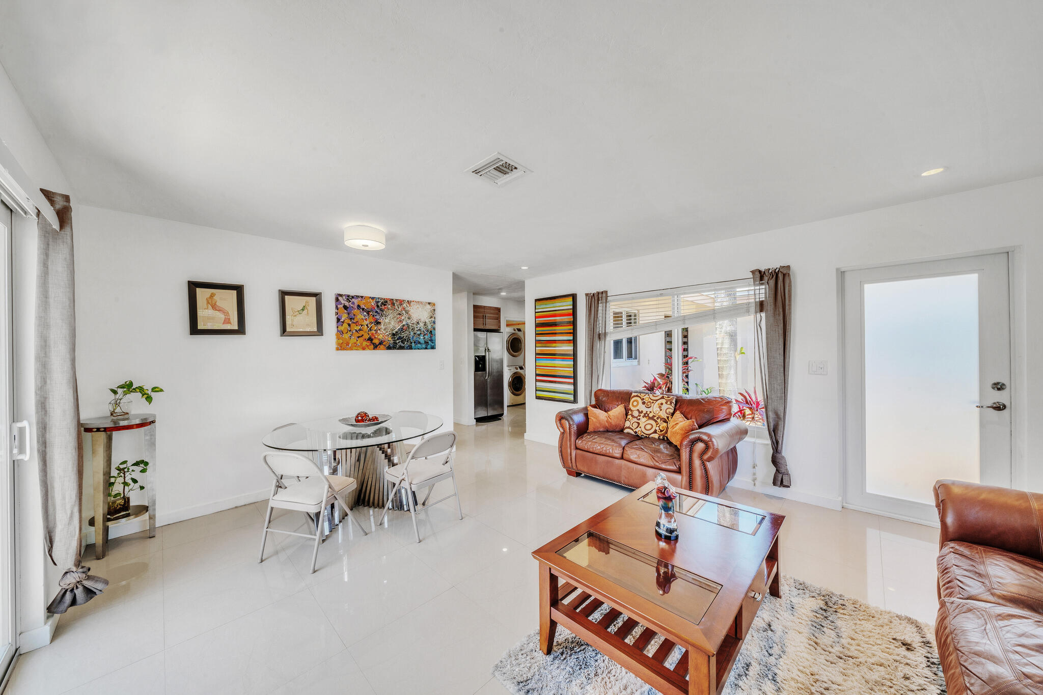 CORAL WOODS - Residential Income