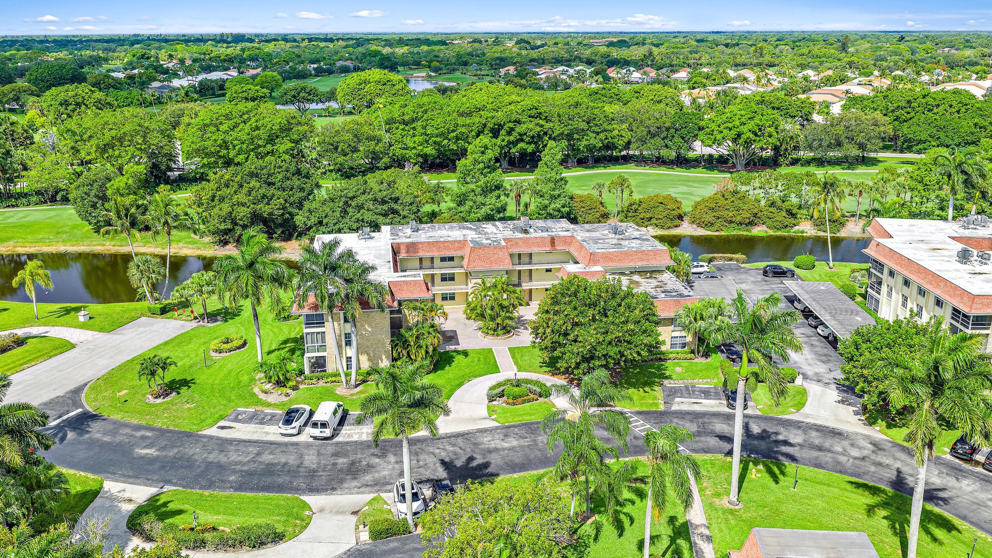 TAMBERLANE 5 CONDO - Residential