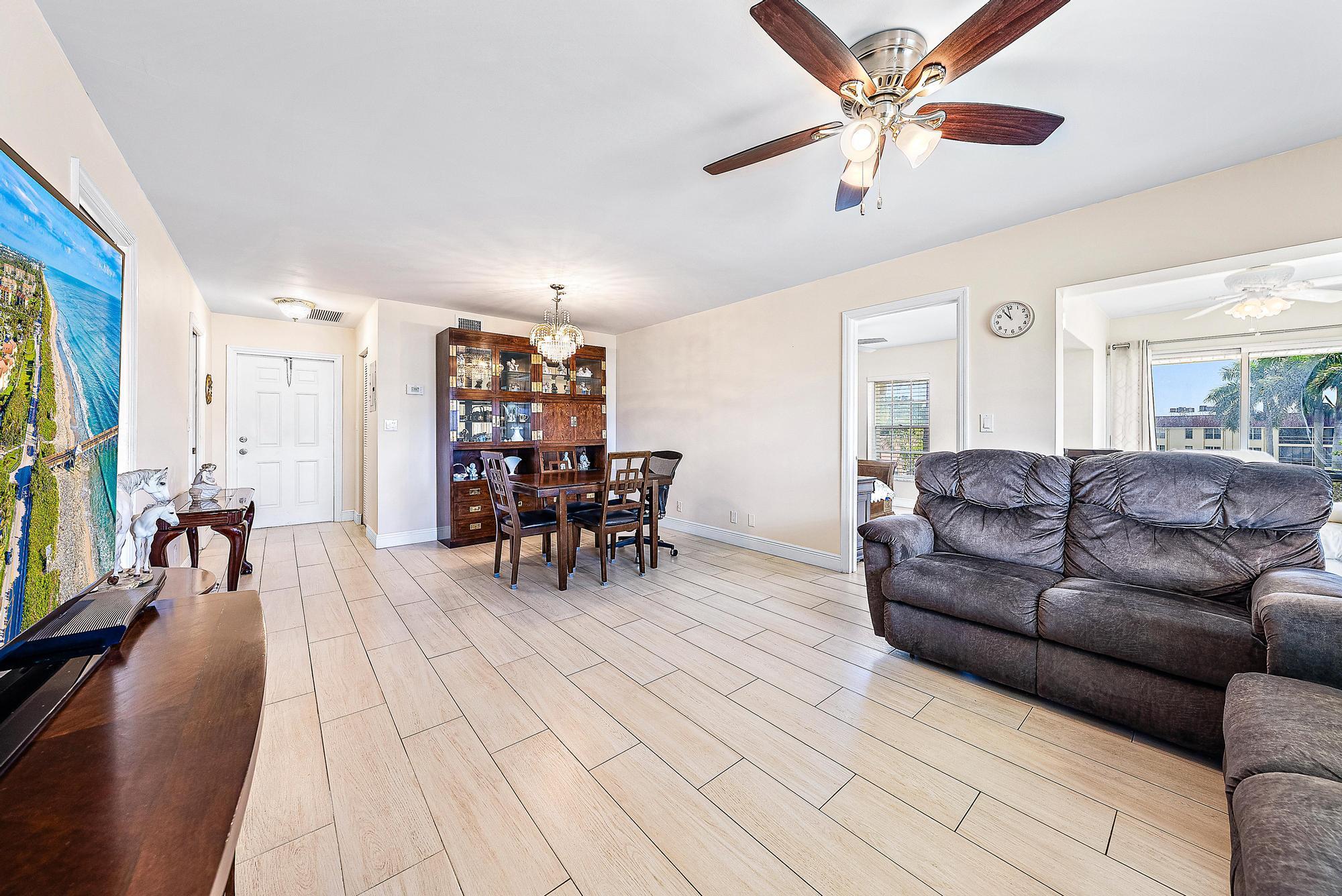 TAMBERLANE 5 CONDO - Residential