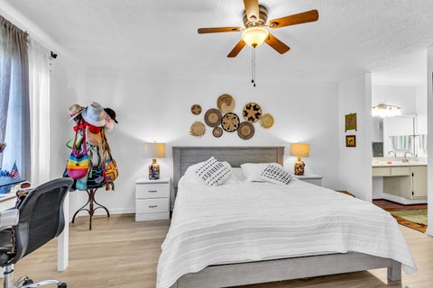 Tiny photo for 2705 NW 104th Avenue #406, Sunrise, FL 33322 (MLS # B26042018)