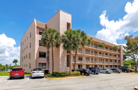 Tiny photo for 2705 NW 104th Avenue #406, Sunrise, FL 33322 (MLS # B26042018)
