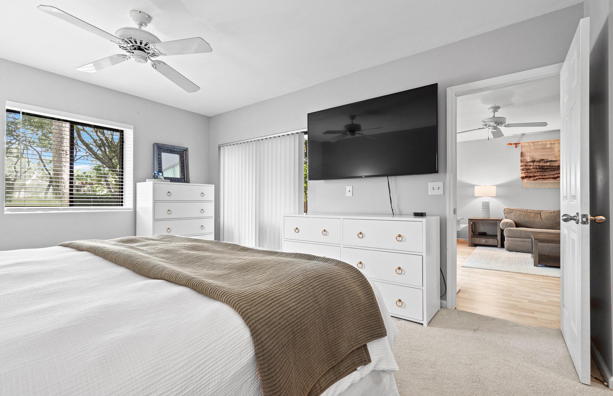 DUNBAR WOODS CONDO 4 - Residential