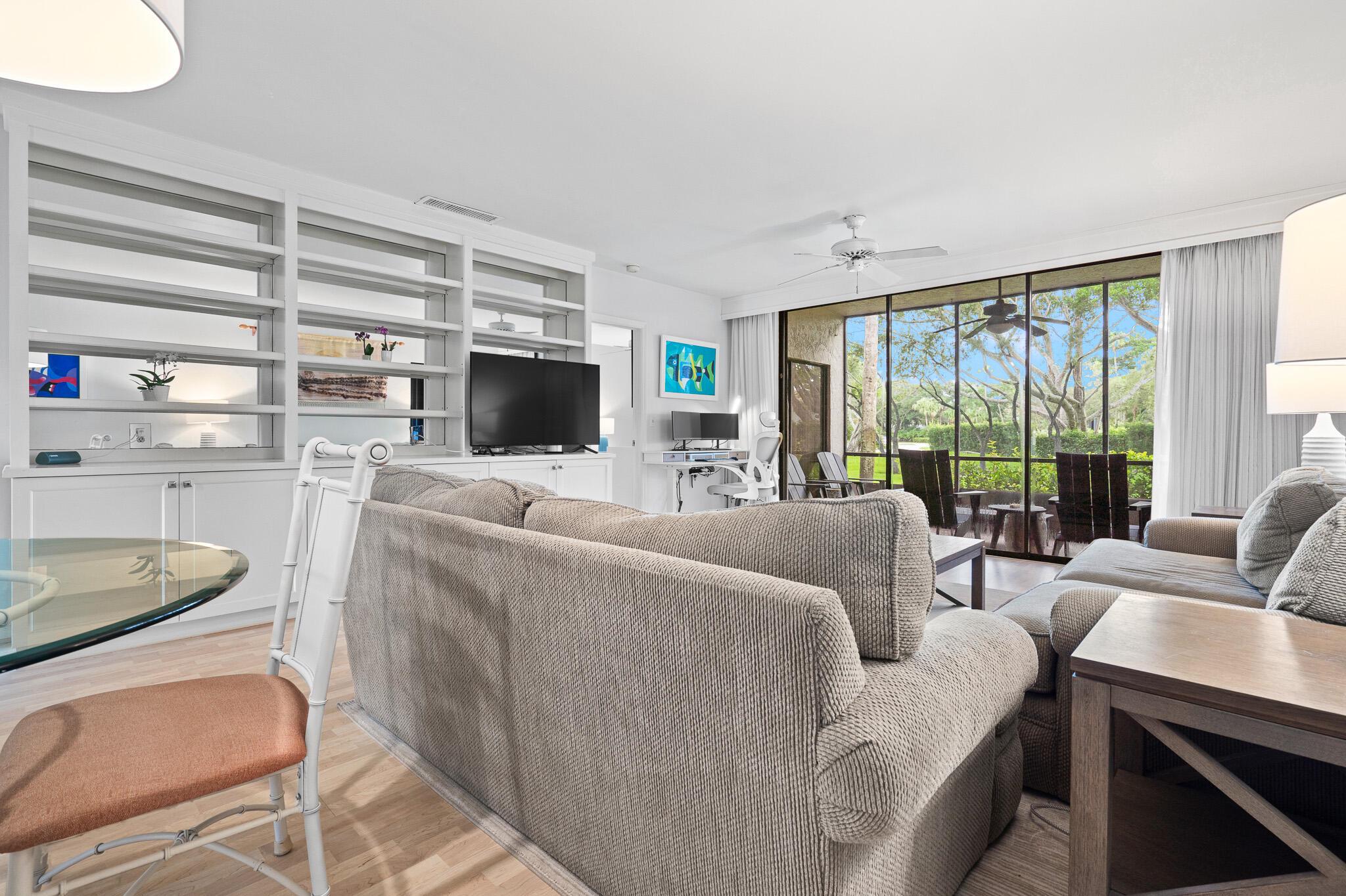 DUNBAR WOODS CONDO 4 - Residential