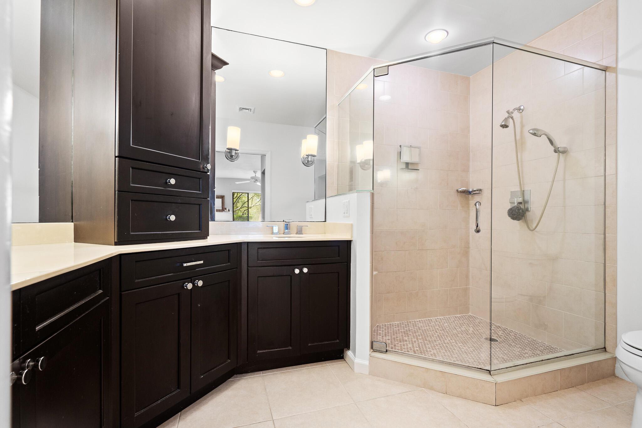 DUNBAR WOODS CONDO 4 - Residential