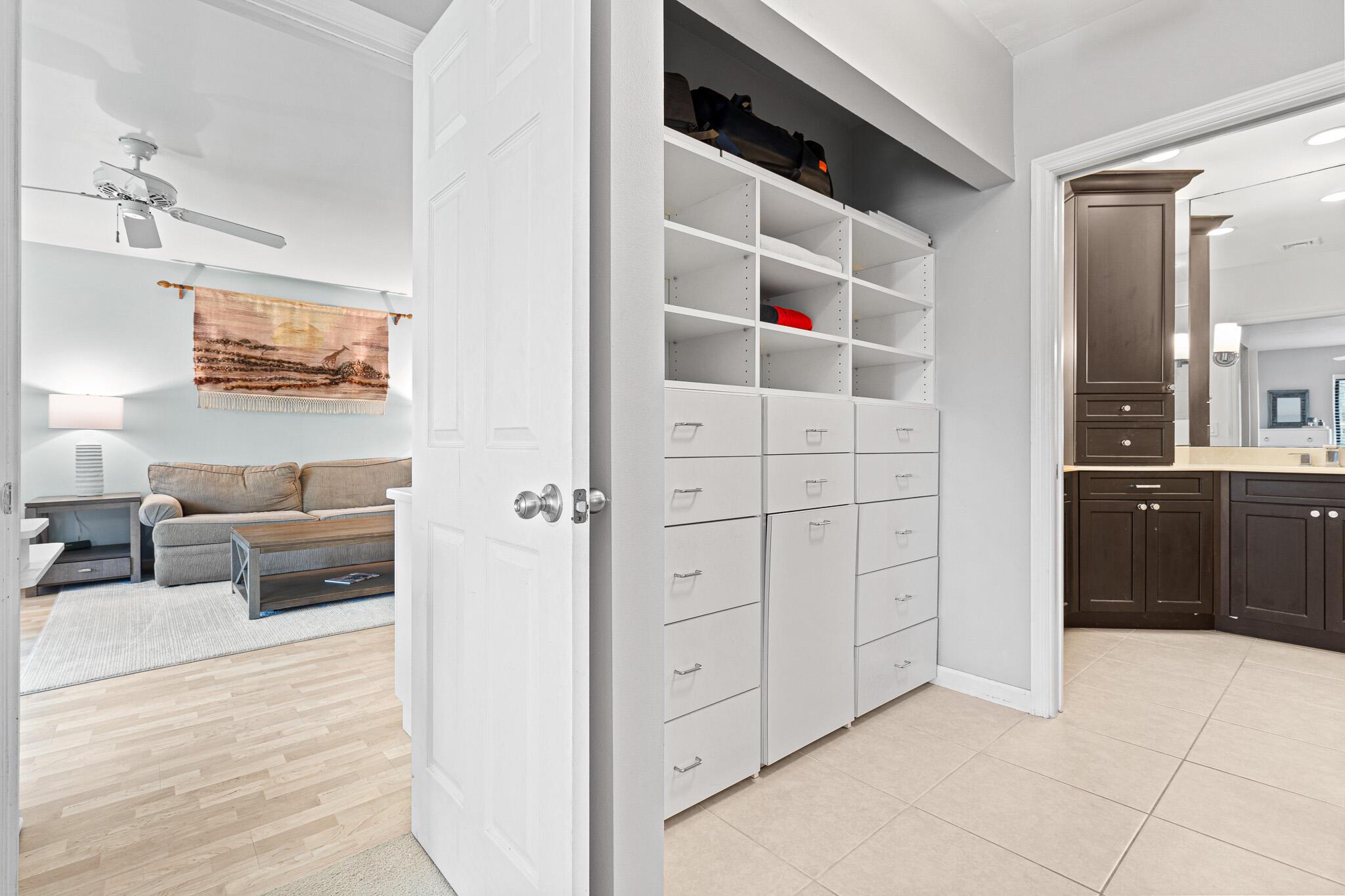 DUNBAR WOODS CONDO 4 - Residential