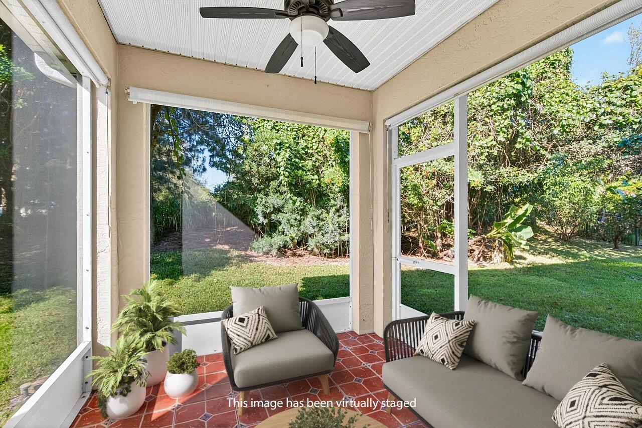 CARRIAGE LAKE AT VERO PD - Residential