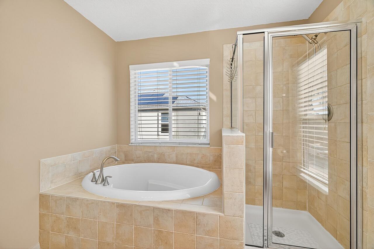 CARRIAGE LAKE AT VERO PD - Residential