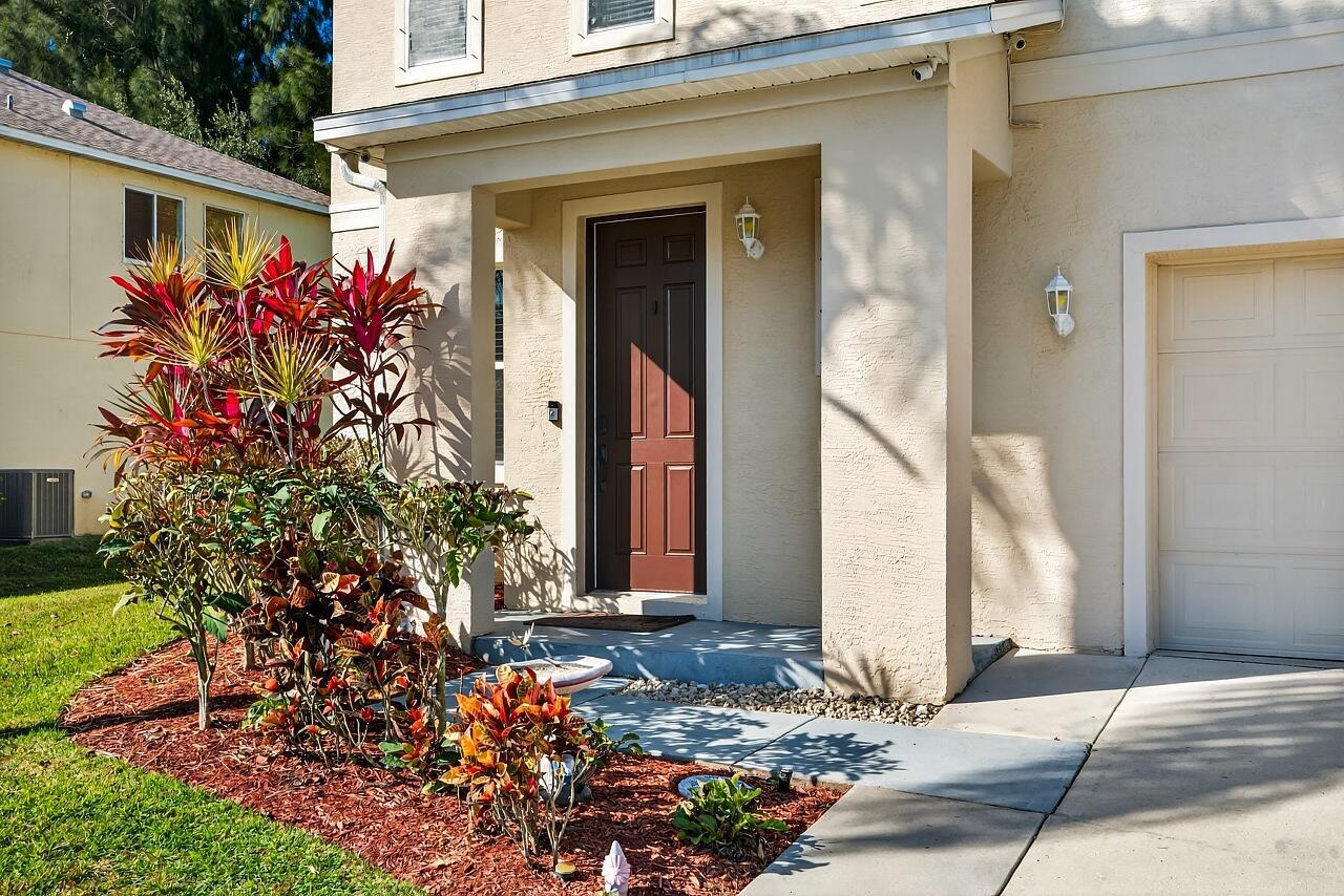 CARRIAGE LAKE AT VERO PD - Residential