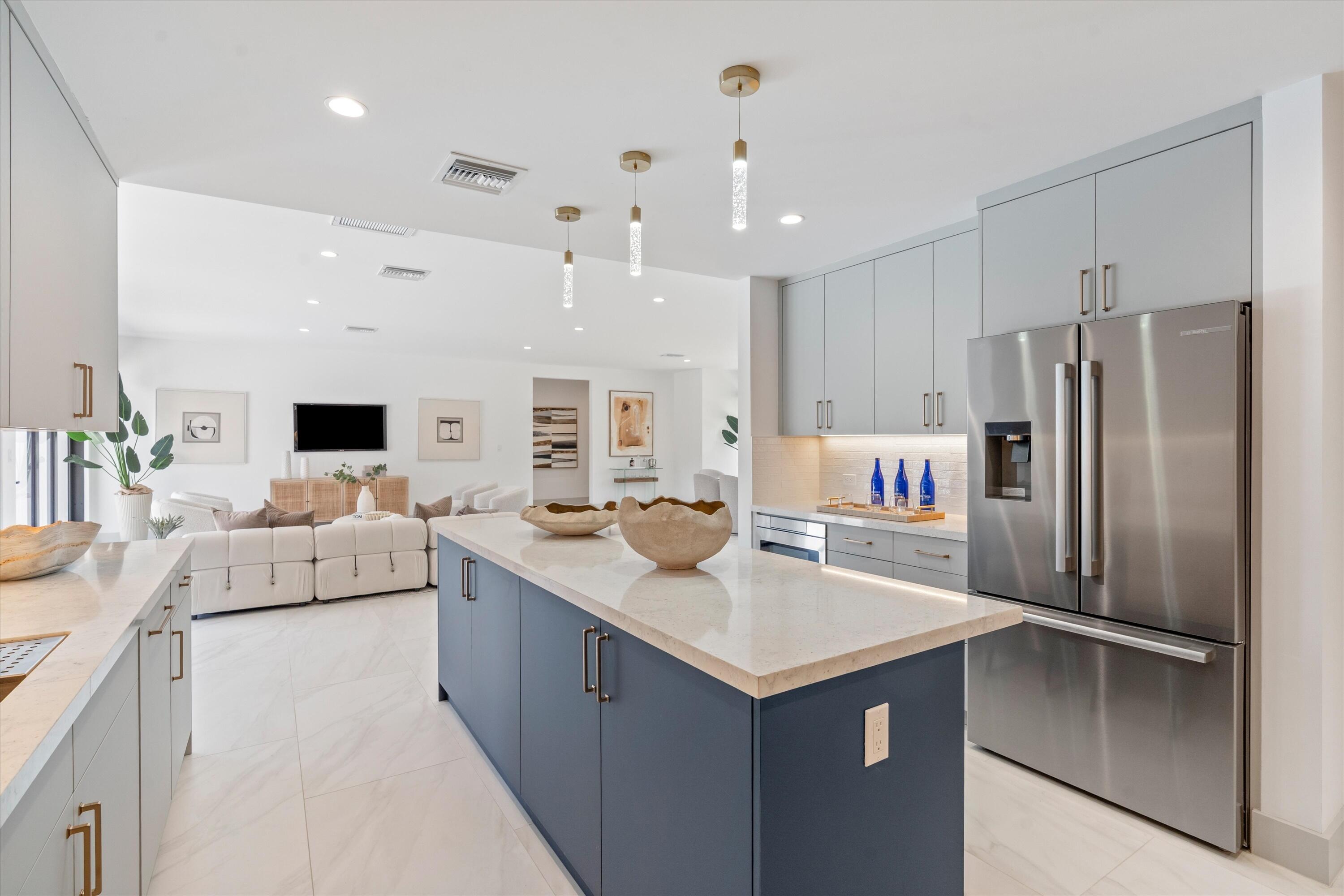 LANDINGS FIRST SEC - Residential