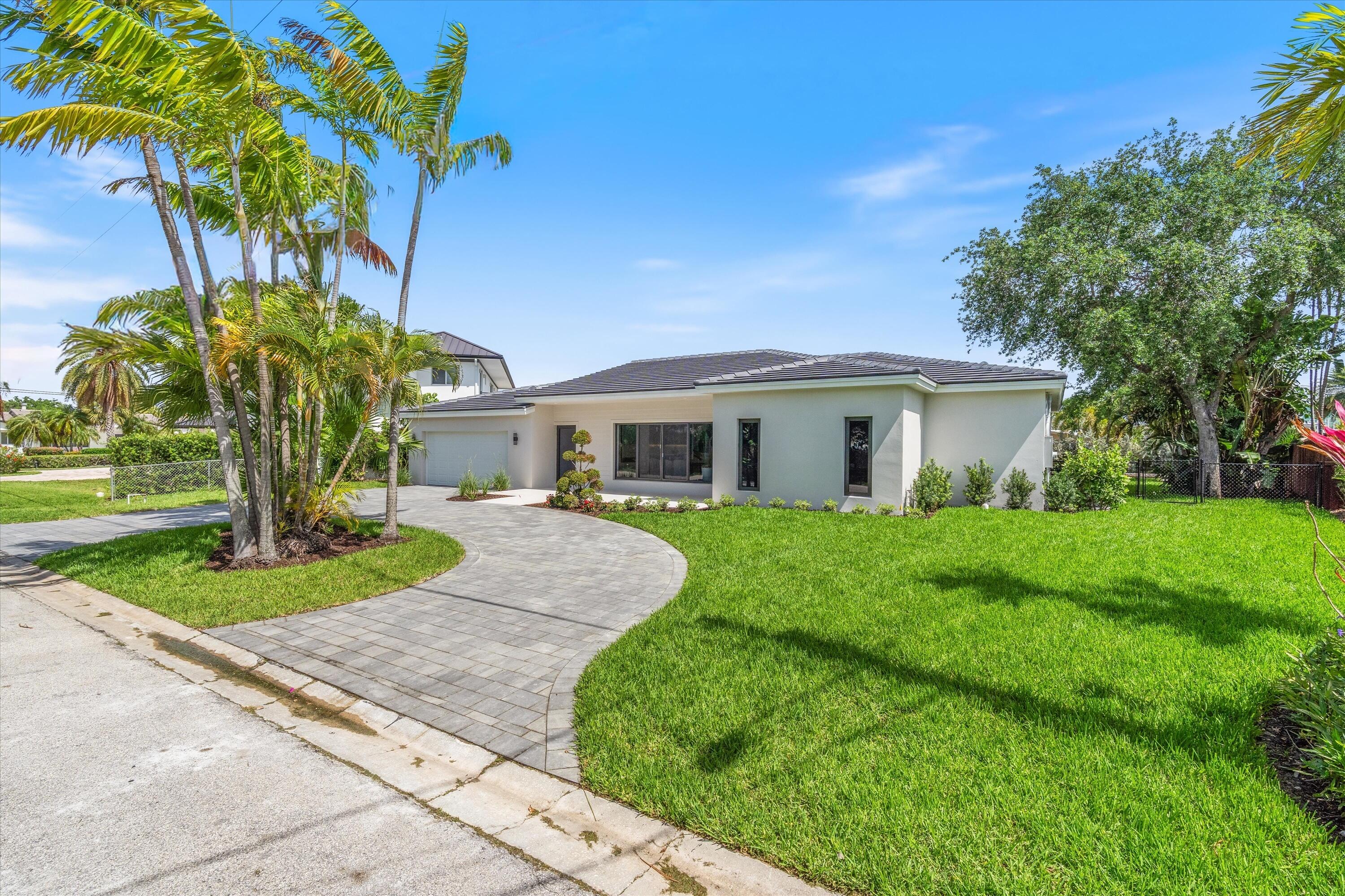 LANDINGS FIRST SEC - Residential