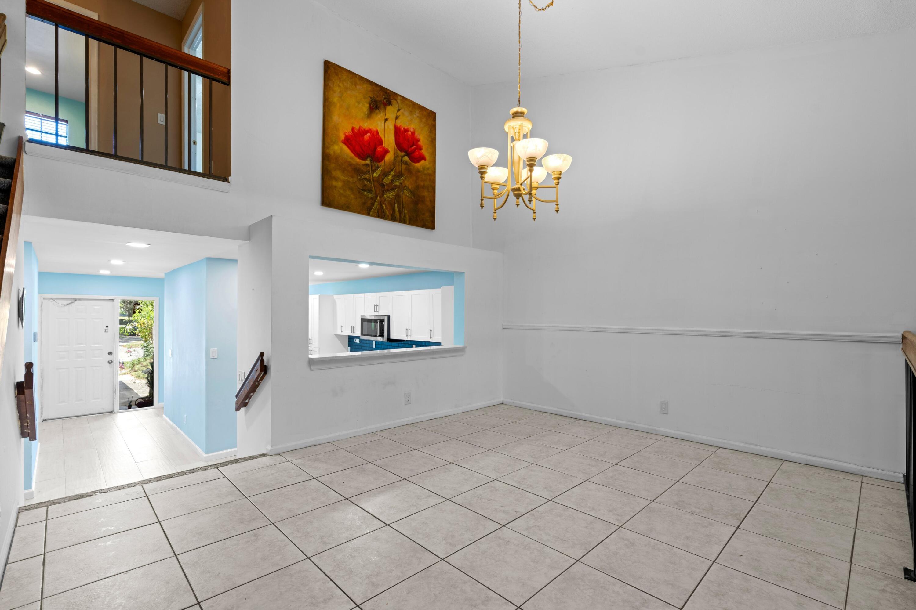 471 Ashwood Place