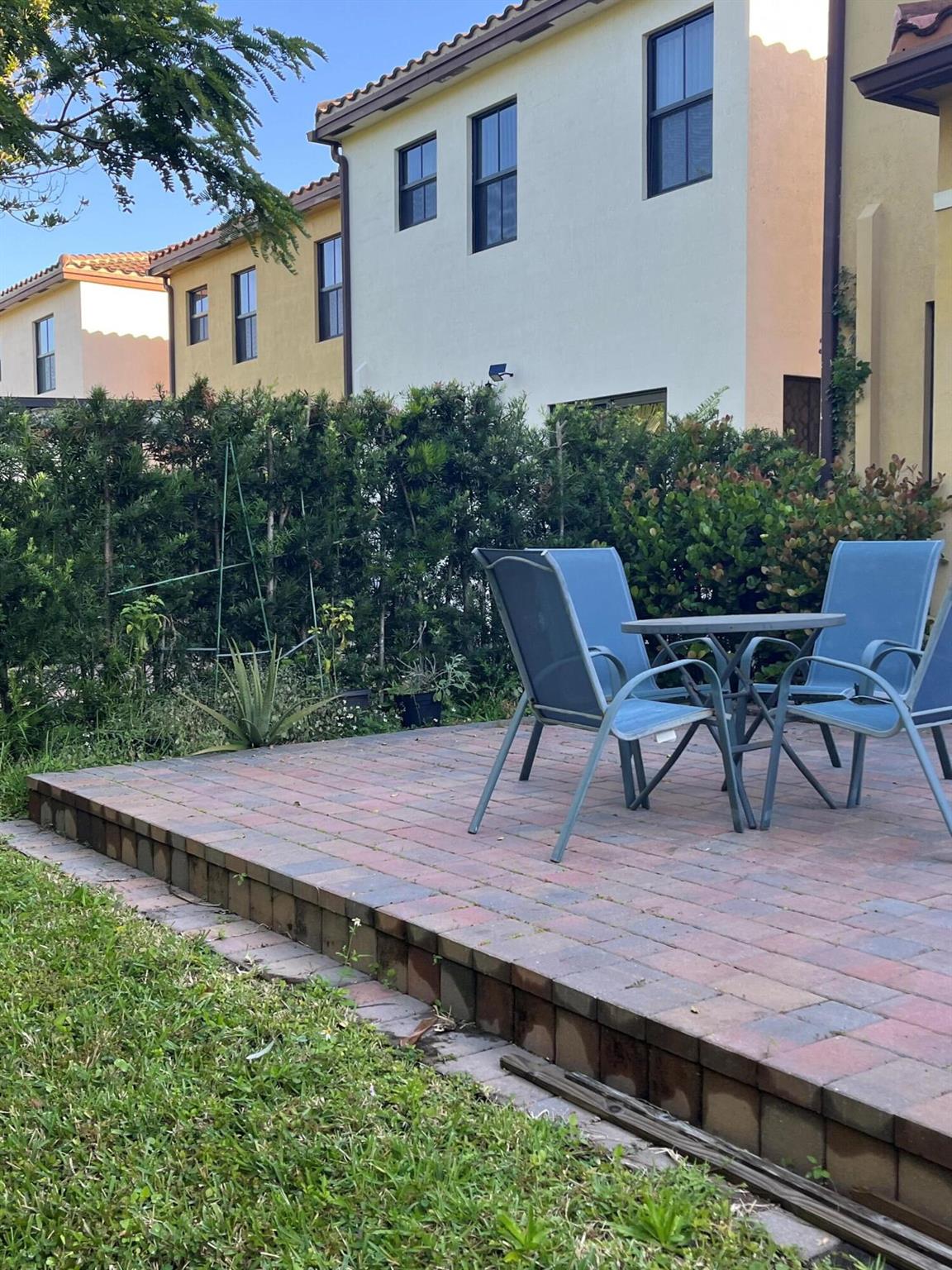 CENTRAL PARC - Residential Lease