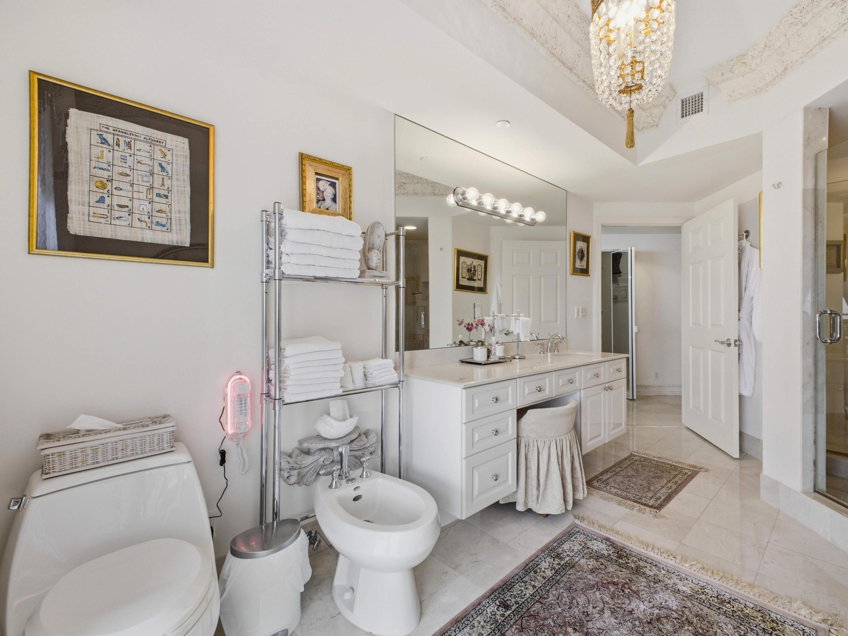 LHERMITAGE II CONDOMINIUM - Residential