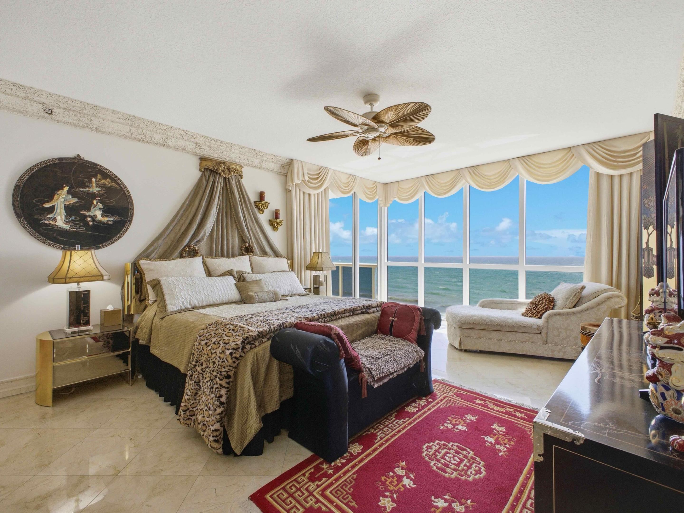 LHERMITAGE II CONDOMINIUM - Residential