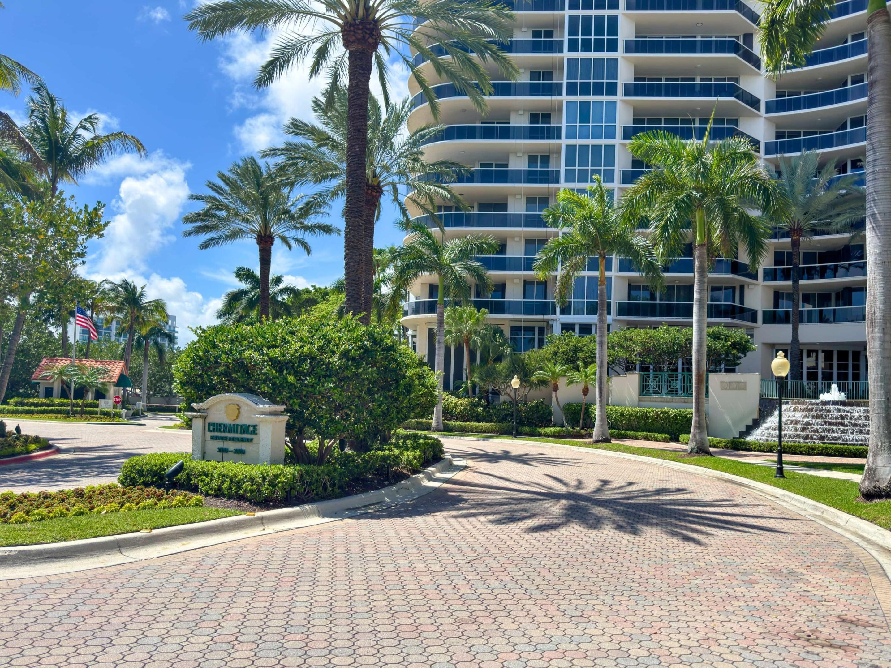 LHERMITAGE II CONDOMINIUM - Residential