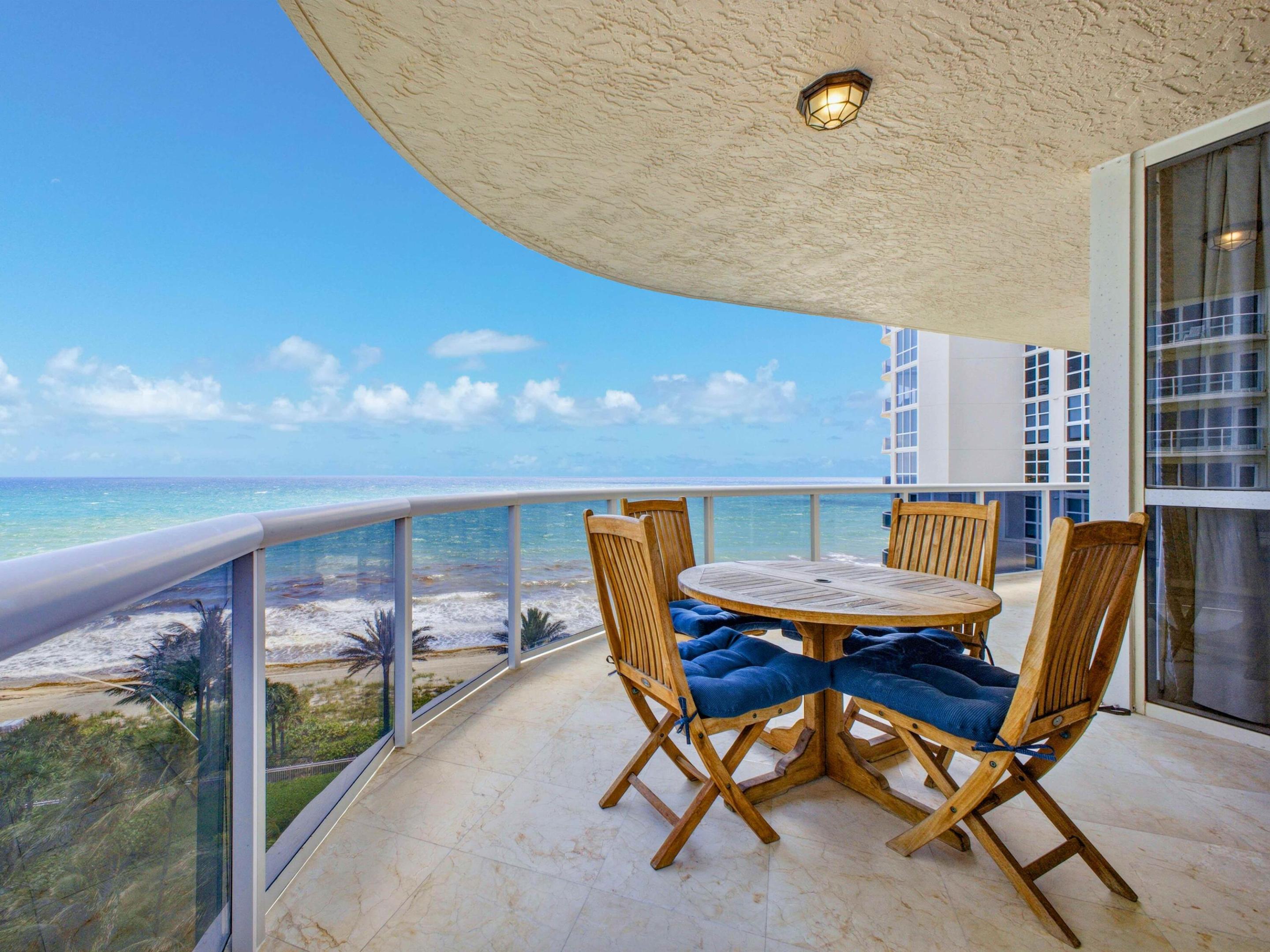 LHERMITAGE II CONDOMINIUM - Residential