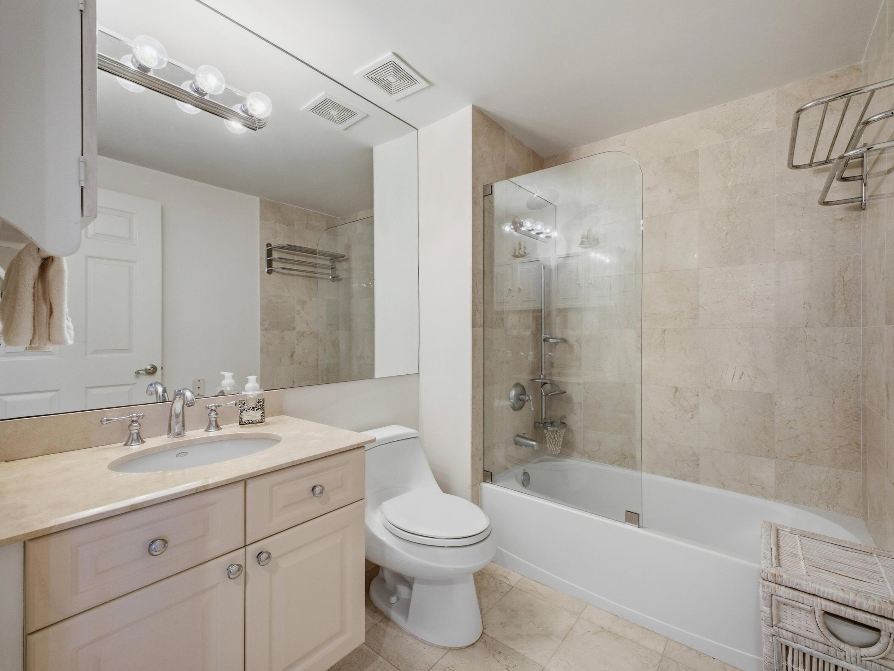 LHERMITAGE II CONDOMINIUM - Residential