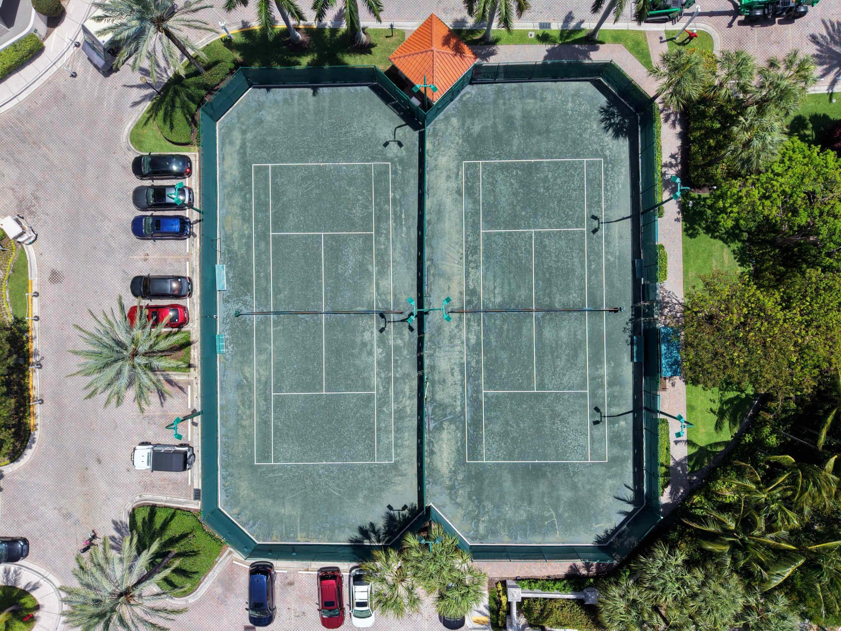 LHERMITAGE II CONDOMINIUM - Residential