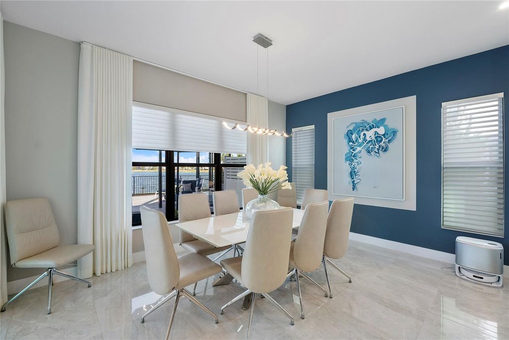 Photo of 12617 Solana Bay Circle, Palm Beach Gardens, FL 33412 (MLS # F10548114)