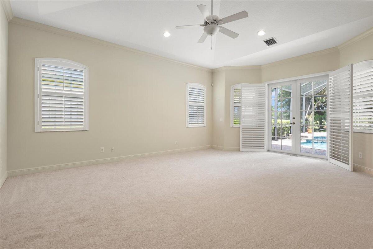 SCARBOROUGH ESTATES - Residential