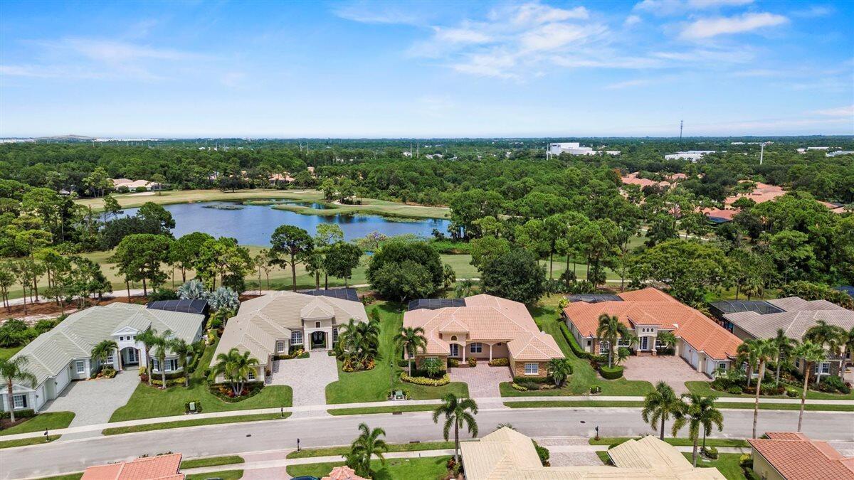 SCARBOROUGH ESTATES - Residential