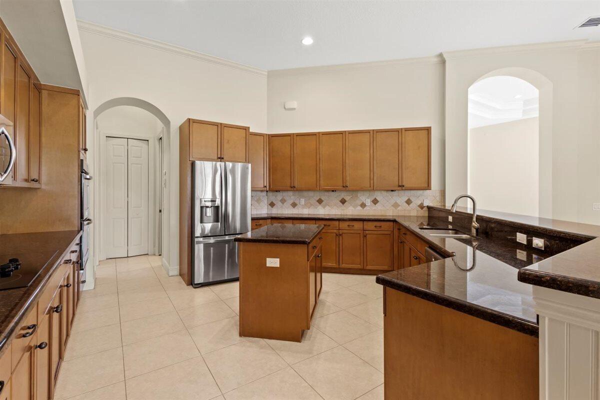 SCARBOROUGH ESTATES - Residential