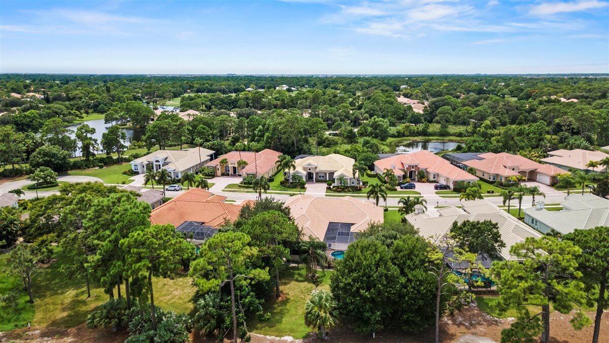 SCARBOROUGH ESTATES - Residential