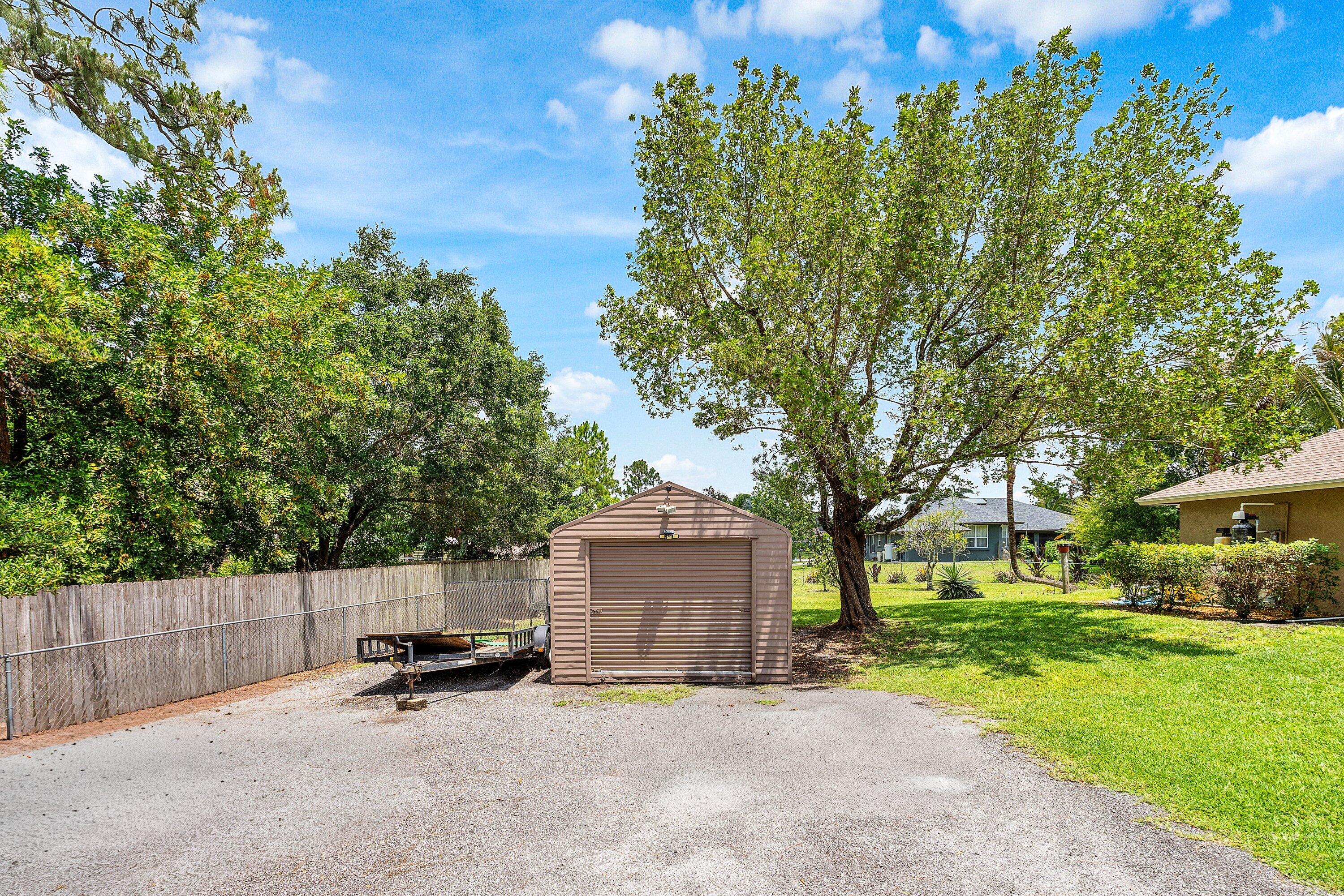 The Acreage - Residential