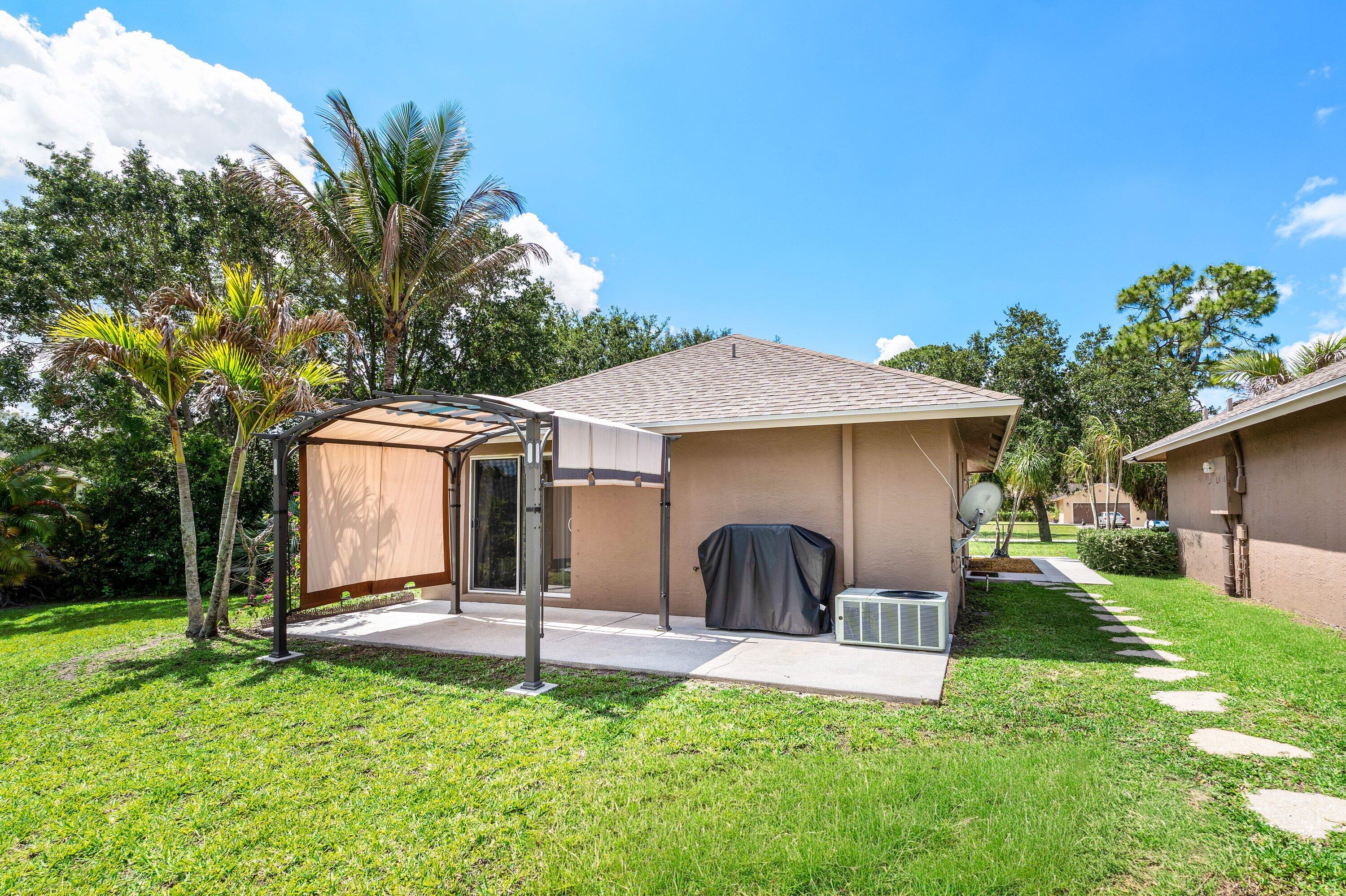 The Acreage - Residential