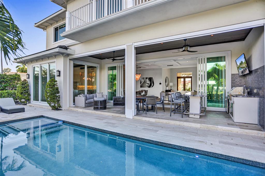 VENETIAN ISLES 1ST SEC - Residential